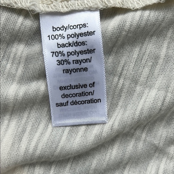 Embroidered White Top - Picture 7 of 7